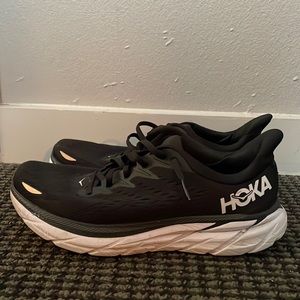 Hoka Clifton 8